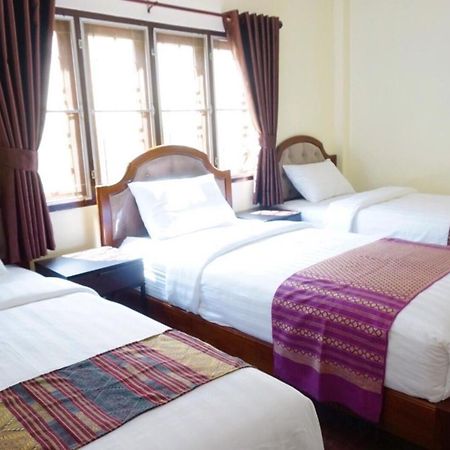 Punyin Hotel Inthanon -ปั้นหยิ่น โฮเทล チョームトーン エクステリア 写真