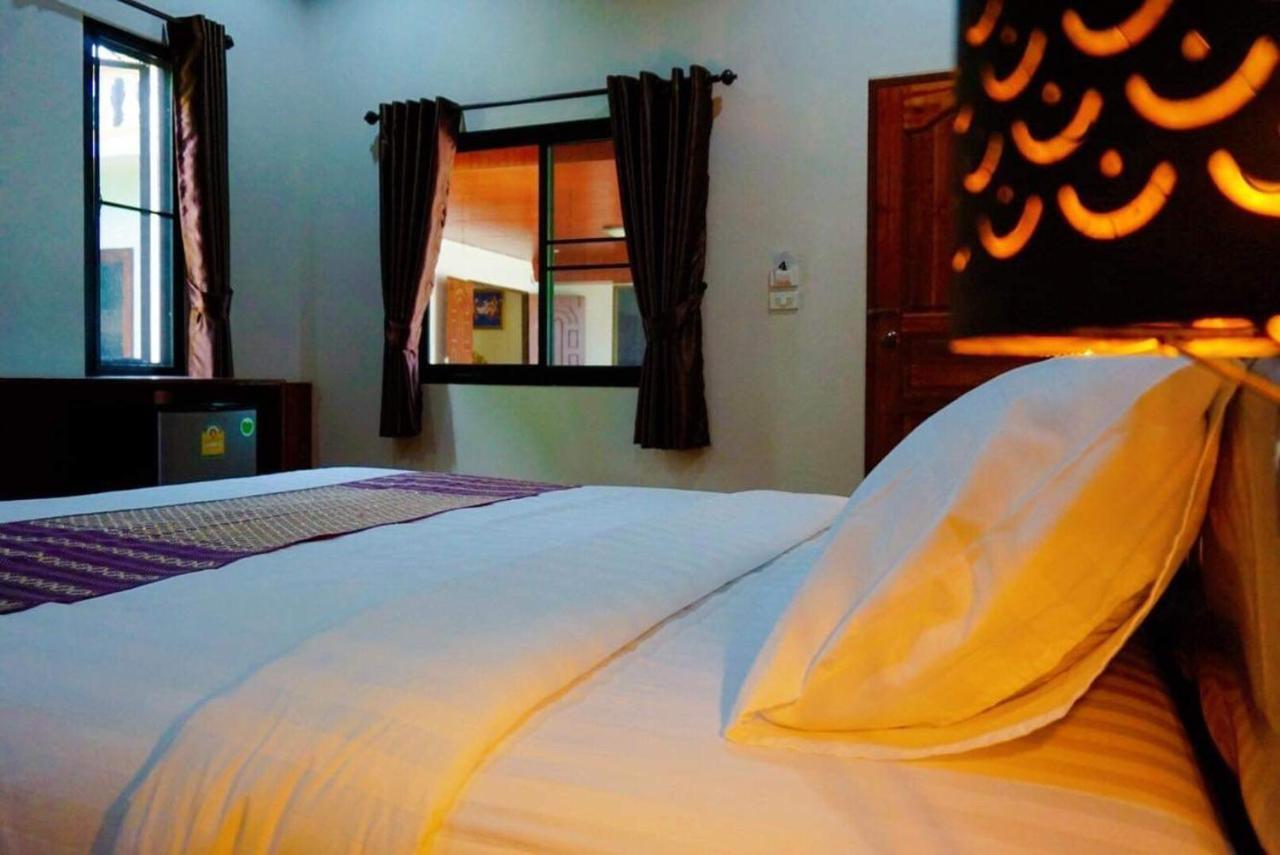 Punyin Hotel Inthanon -ปั้นหยิ่น โฮเทล チョームトーン エクステリア 写真